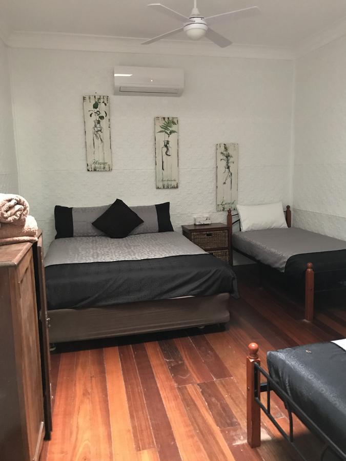 Dongara Breeze Inn Esterno foto